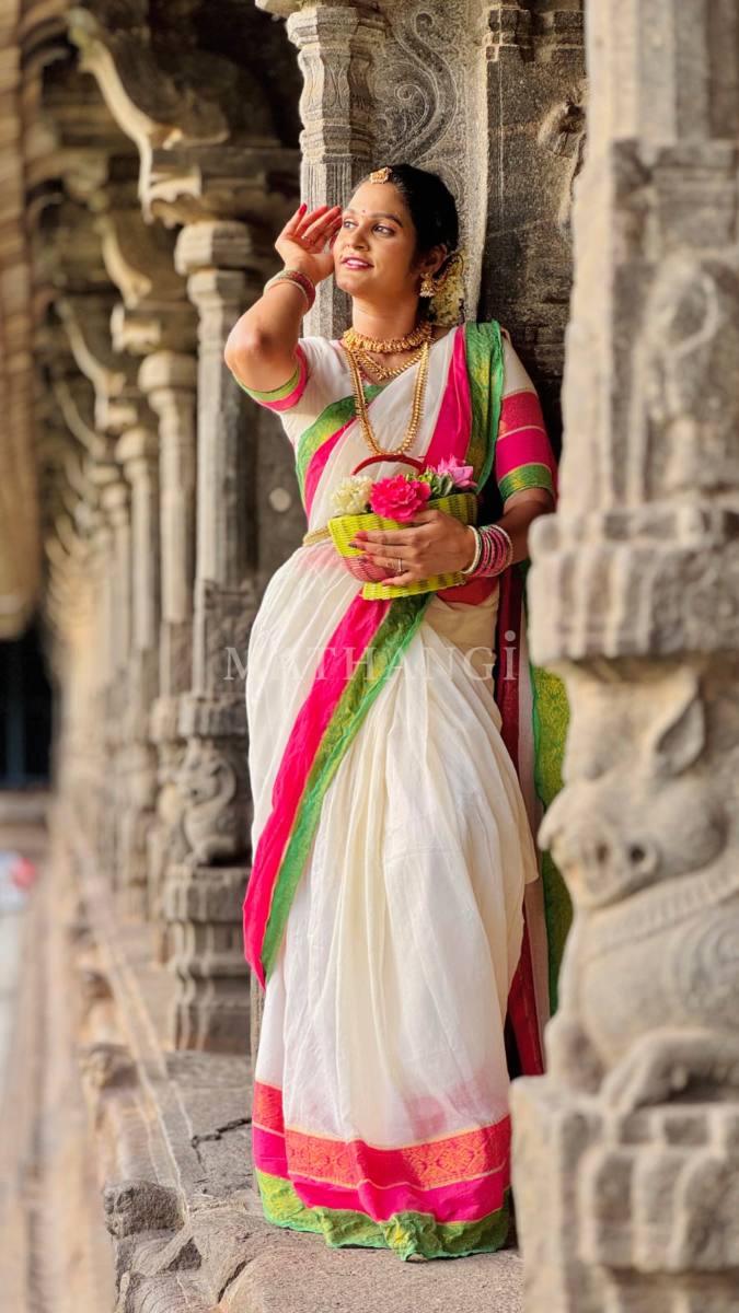Temple Heritage White Saree